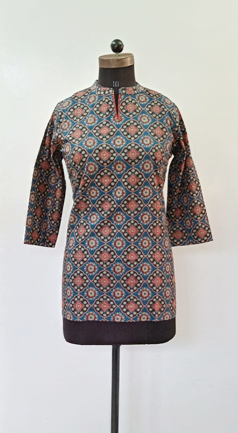 Short Kurti