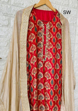 Load image into Gallery viewer, Red Muslin Digital Print semi stitched suit
