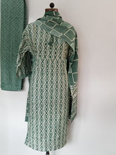 Load image into Gallery viewer, Trendy Green Nyra Cut Silk 3 Piece Set
