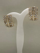 Load image into Gallery viewer, Zircon Earrings
